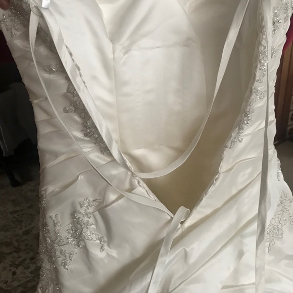 Wedding dress France B Pronuptia - Picture 4 of 8